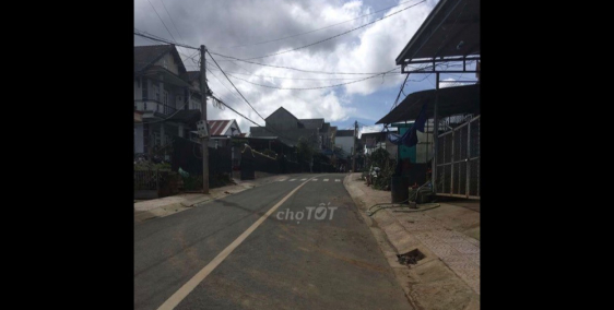 Cần bán đất đường Tố Hữu, Lạc Dương