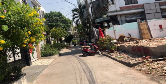 Tránh Corona, bán nhanh 3 lô đất hẻm DƯơng QUảng hàm, SHR giấy tờ ok, giá 1,7 tỷ