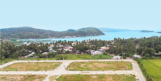 Bán lô đất vuông vắn, đường trước nhà rộng, vị trí đẹp, full thổ cư tại KDC Đồng