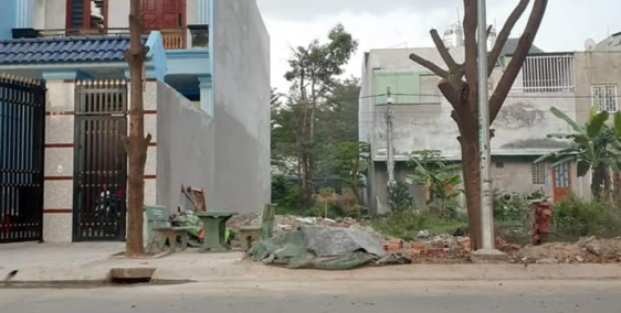 Cần bán gấp lô đất thổ cư đường Thủ Khoa Huân- Thuận An