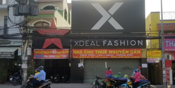 Cần cho thuê nhà phố nguyên căn mặt tiền đường lớn.