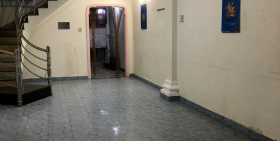 nhà nguyên căn hxh 2 lầu phan huy ích p11 gv