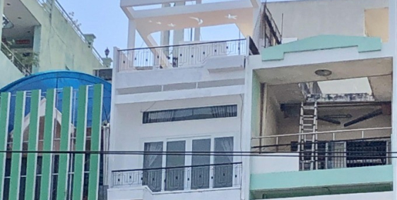 Chính chủ bán căn hộ 2 tầng lầu ở địa chỉ 1071 Nguyễn Trãi, P14, Q5. Sổ hồng riê