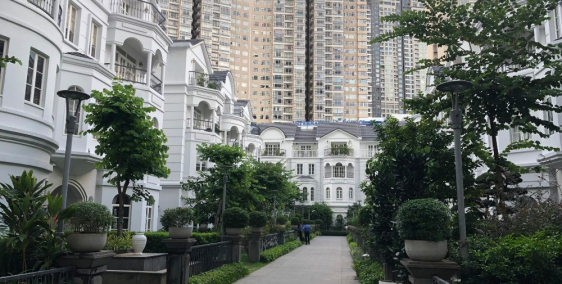 Bán biệt thự tại Saigon Pearl Bình Thạnh 210m2, 3 tầng, 4pn, giá 70 tỷ