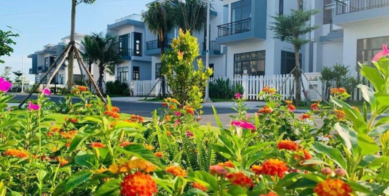 BIET THU SONG LAP 8x14,1 TRET 2 LAU,SO HONG RIENG TAI THI TRAN DUC HOA.