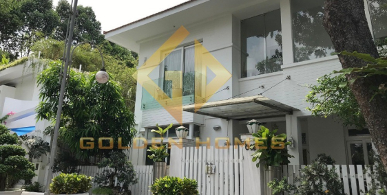 Bán Biệt thự Nam Thông đường 23 view 2 mặt có hồ bơi, ngay Phú mỹ hưng , Quận 7