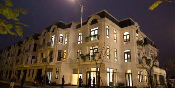 Crown villas Thái hưng ngày càng đôi mới và đẹp lộng lẫy nơi chốn trè tươi