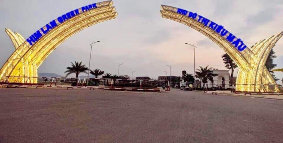 Chính chủ bán 2 căn liền kề KĐT Him Lam Green Park, nhà đẹp, giá rẻ.