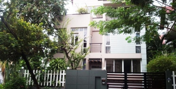 Cần bán nhà hẻm xe hơi, Nguyễn Văn Đậu,phường 11, Bình thạnh, DT: 11x20m.