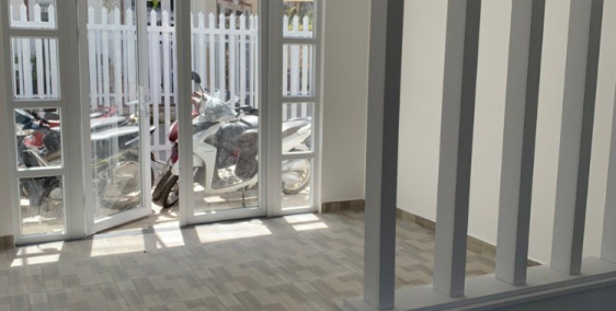 Bán nhà mới xây view cực đẹp, thoáng mát mà giá chỉ  3 tỷ 9 tại Nguyễn Siêu, TP