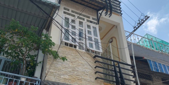 Bán Nhà 3 tầng mới quá đẹp ngay trung tâm Trần Hưng Đạo