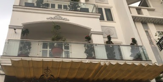 Building MT Nguyễn Văn Cừ, Q. 1, DT: 7.6x18m, 5 lầu, giá 49 tỷ