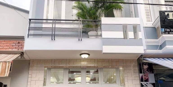 Cần bán gấp căn  nhà mặt tiền Calmette Phường Nguyễn Thái Bình, Quận 1