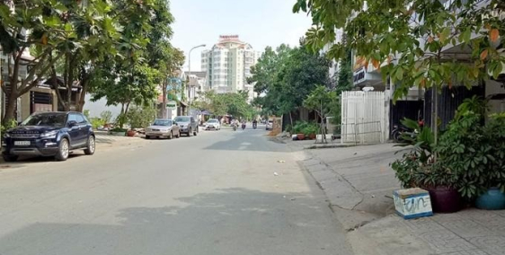 Nhà đẹp đường số 18 1 trệt 2 lầu có sân thượng