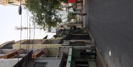 Nhà  ở trung tâm hành chánh Quận 4