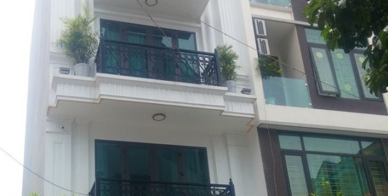 Cần bán gấp nhà mặt tiền Phùng VăN Cung, Phường 4, Quận Phú Nhuận