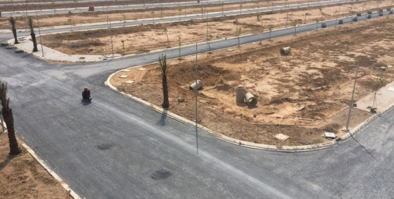 Cần bán lô đất ngay KCN Nam Tân Uyên,mặt tiền đường lớn(40m)chỉ 980tr