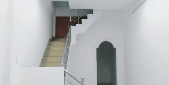 Nhà 4 tầng mặt tiền Lê Độ, phù hợp làm văn phòng công ty, kd buôn bán.