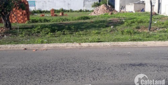 Duy trì kinh doanh bán ra 2 nền đối điện TTTM Bình Dương