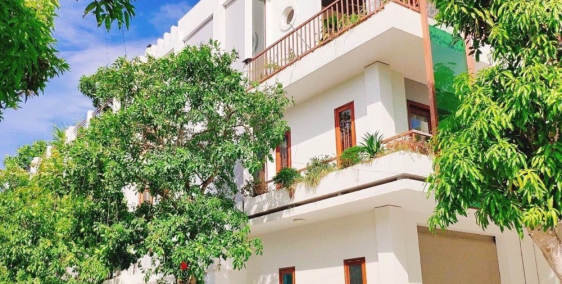 Bán nhà 3 tầng mới xây tp Vinh giá chỉ 2.x tỉ