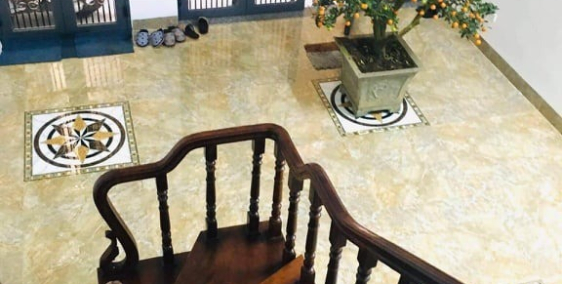 NHÀ ĐE LA THÀNH – 5 TẦNG MT 5M – NHỈNH 4 TY – LH : 0978761874