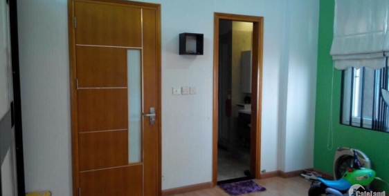 Cần bán gấp nhà Mặt ngõ Lâm Du giá 4.35 tỷ, 60m2, ngõ nông