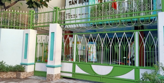 Bán nhà giá rẻ đường Trần Khắc Chân, diện tích 32m2. Nhà đẹp. Giá chỉ 3 tỷ - 093