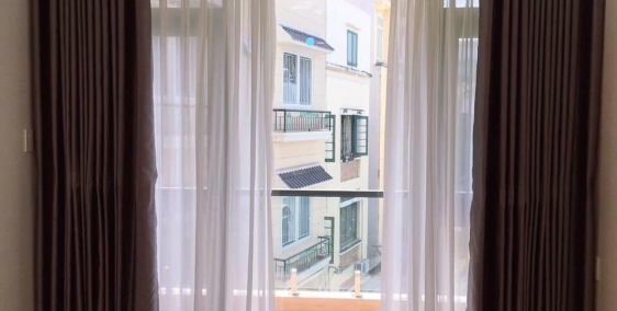 Chủ định cư nơi khác bán nhà quận 10, DT 42m2 giá 7.9 tỉ