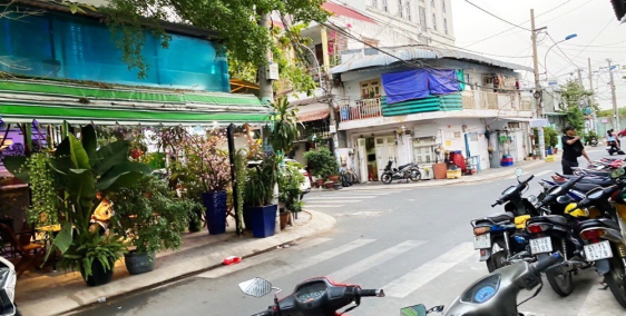 Chỉ 3.9 tỷ nhà mặt tiền đường số Lý Phục Man, P. BT, Q7