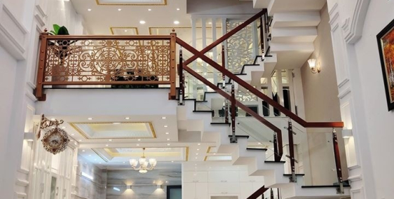 Bán nhà Gò Vấp.DT 5x12m, 5 Tầng siêu đẹp. Giá 8.6 tỷ TL.