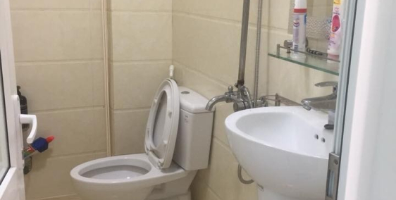 Bán nhà đẹp thuận lợi kinh doanh phố Khương Đình 32m2, 5T, giá 2,8 tỷ.