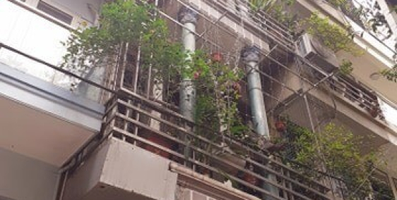 Bán gấp nhà Bùi Xương Trạch 37m2, 1 tỷ 8.