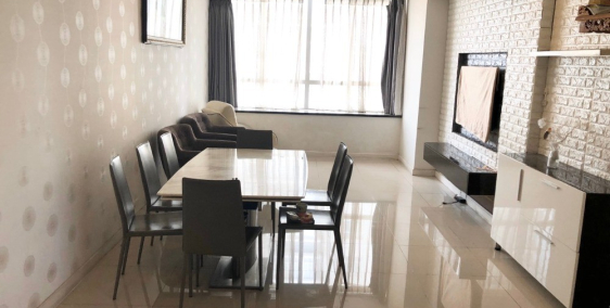 Cho Thuê căn hộ Sunrise city 3PN, 1 phòng kho , 2WC, 140m2, full nội thất