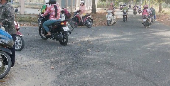 BÁN BÁN BÁN nền đẹp lộ 25M TT TPCT