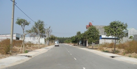 Cần bán nhanh 3 nền trong kdc mới Bình Dương