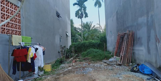 chính chủ bán gấp đất Đ. trần quốc toản 100m2 900tr có sổ hồng riêng