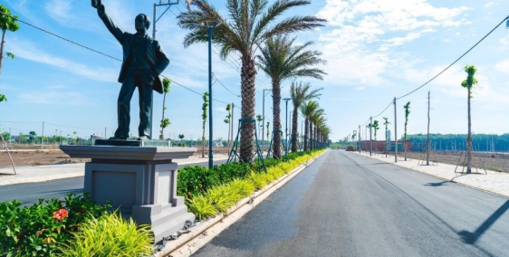 Cần Bán Lô Đất TP. Đồng Xoài, 130m2, Thổ Cư 100%, Sổ Riêng, 10tr/1m2