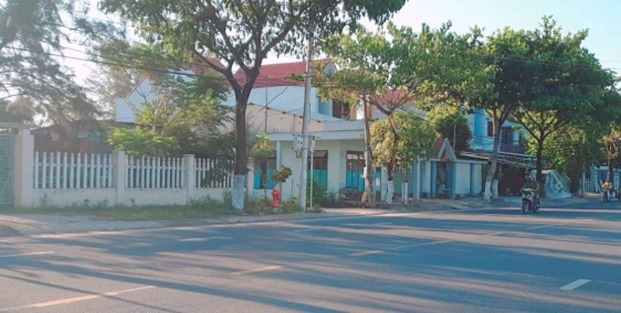 Bán gấp lô đất mt đường DT 605, hòa tiến, hòa vang ,giá sập hầm, lh 0768456886