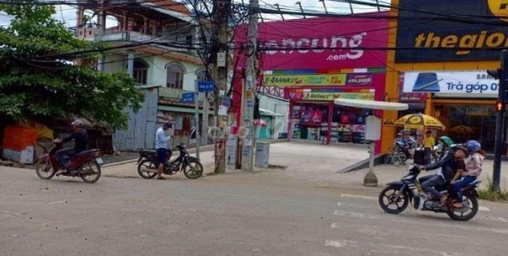 Bán Gấp 126m2 Thổ Cư Ngay Bến Than – Hẻm 15m Thông Giá 980tr, Sổ Hồng lh 0938448