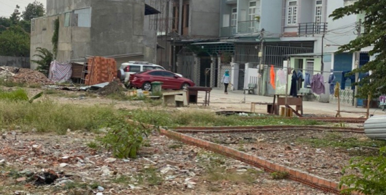 Đang kẹt tiền cần bán miếng đất vị trí đẹp