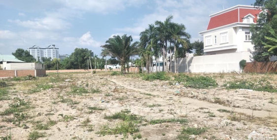 Còn vài lô góc duy nhất mặt tiền Nguyễn Đôn Tiết thích hợp đầu tư và xây dựng.