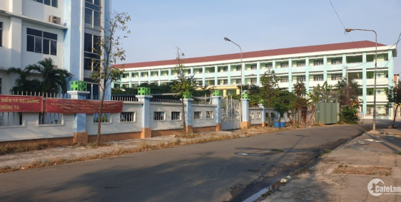 80 nền đất shr XD tự do đối diện UBND Phường BHH, Bình Tân