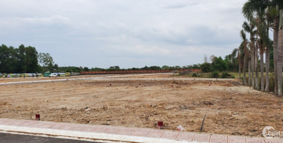 Đất thị trấn Trảng Bom, Đồng Nai, dự án khu dân cư Golden Center ngay mặt tiền.