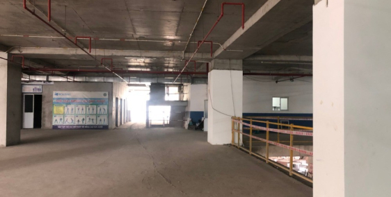 Cho thuê sàn thương mại, chân đế, MBKD phố Hoàng Đạo Thúy 3000m2, giá 15usd