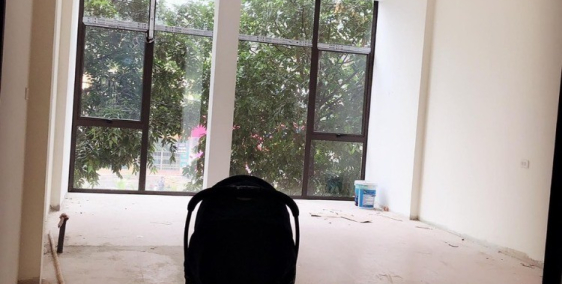 Cho thuê nhà 2 mặt phố tiện kinh doanh, Quang Trung, Hà Đông, giá tốt.