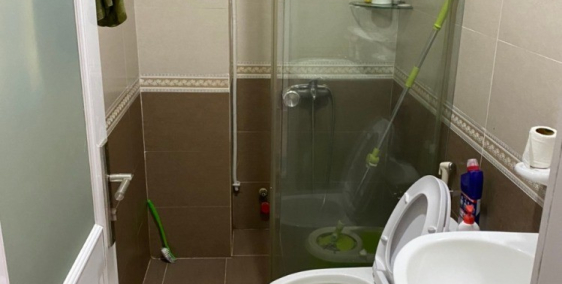 Cho thuê nhà nguyên căn mặt tiền Quận 10