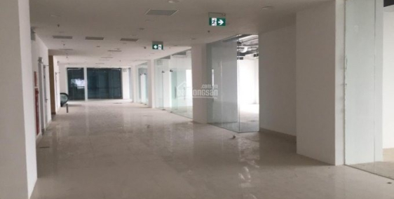 Chính chủ cho thuê sàn thương mại, chân đế, MBKD phố Lê Văn Lương, 2600m2,