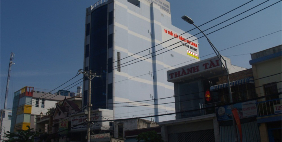 Cho thuê tòa nhà mặt tiền Đặng Văn Bi, giá tốt nhất Thủ Đức, 1000m2 sàn