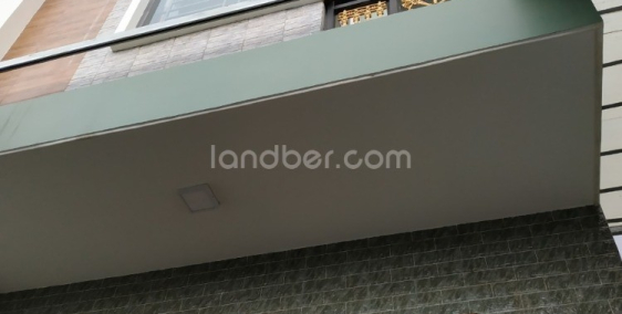 Chính chủ cần bán căn nhà MT chợ Dĩ An, Bình Dương.