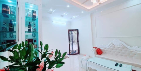 Bán Nhà Phố Lê Lợi, Hà Đông, 85m², 3 Tầng, giá 7.5 tỷ Lh 0902083139